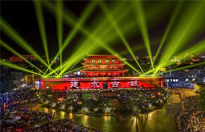 云南旅游 ，一起打卡建水這些紅色旅游路線“傳承紅色基因·弘揚(yáng)奮斗精神”！