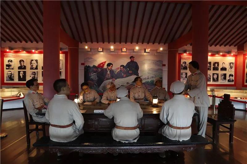 曲靖，那些在時(shí)光中永不消逝的紅色印記