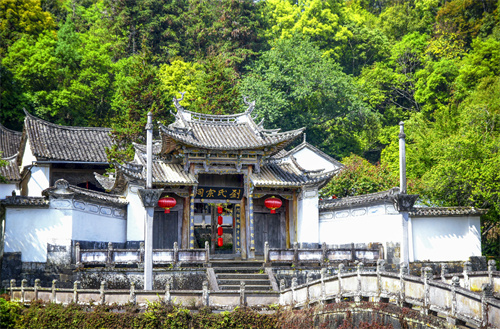 到云南旅游你知道有哪些美食值得我們嘗試嗎？